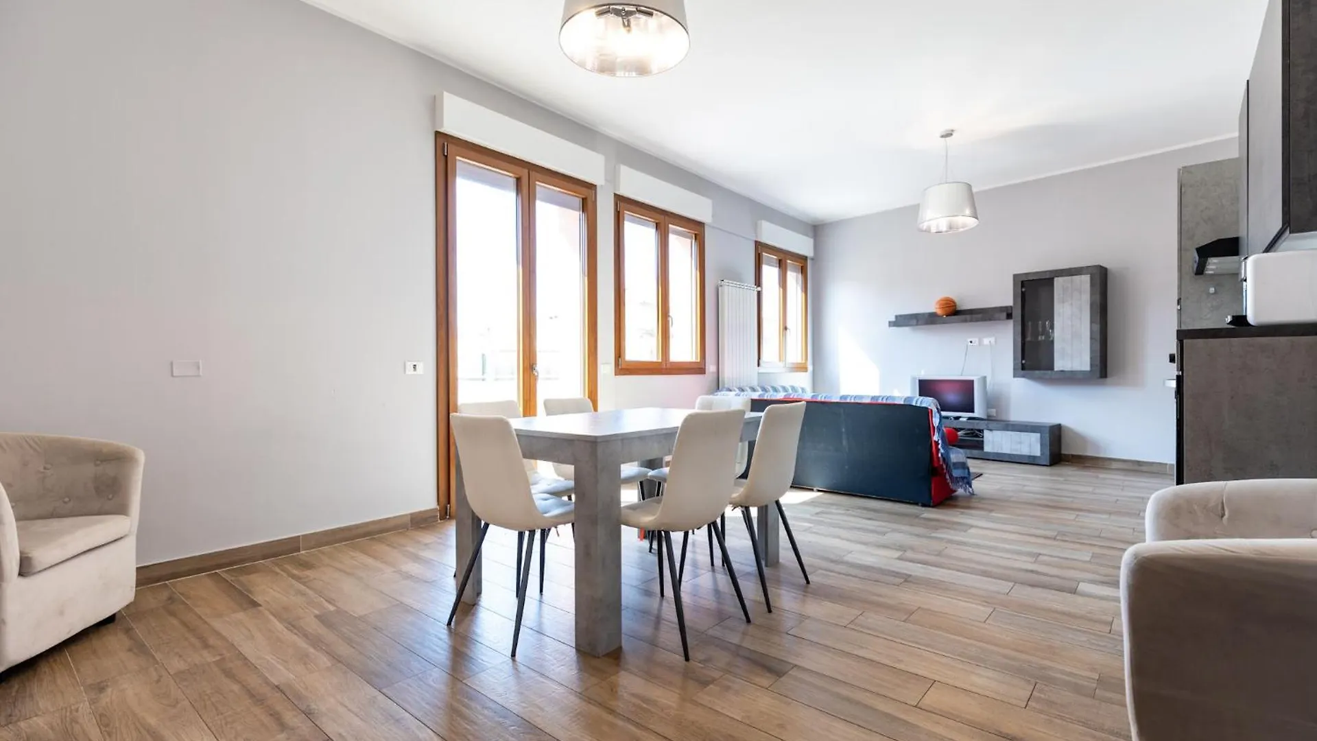 Relis Rooms Quartu SantʼElena
